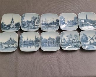 Porcelain Miniature Plates