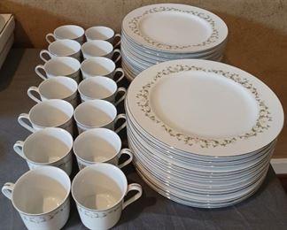 Fine China Lot