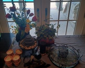 Indoor/Outdoor Home Decor Lot