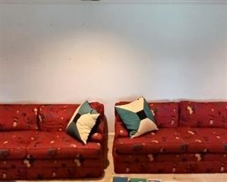 Unique Red Sofas
