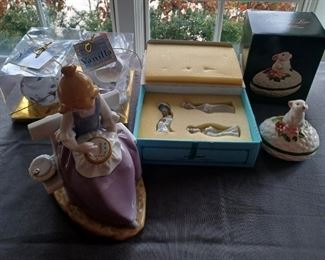 Misc collectibles Lot