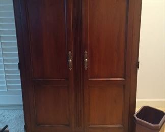 Hutch and matching wood trash can