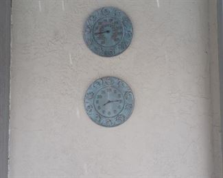 Stone Patio Clock Set