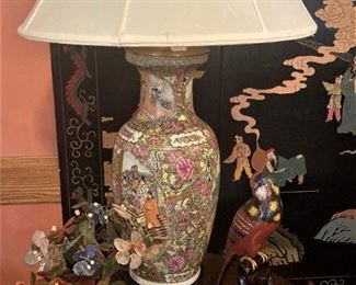  Famille Rose  lamp