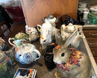 Tea pots