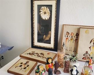 More Knick Knacks and Wall Décor