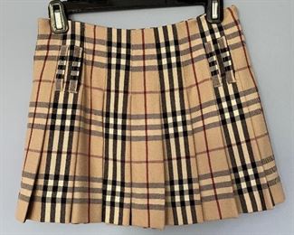 Burberry skirt