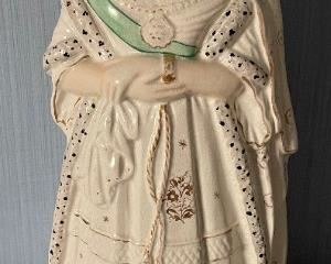 Large Queen Victoria Staffordshire