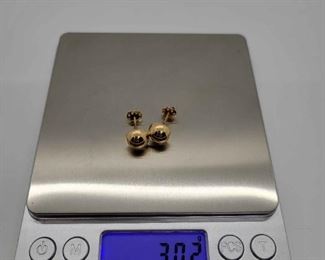 18k Gold Ball Earrings