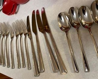 Dansk flatware