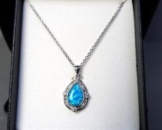 Montana Silversmiths Lace Teardrop Opal And Cubic Zirconia Pendant 15" Necklace, New In Box