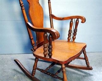 Antique Oak Rocking Chair With Turned Wood Accents, 37" Tall x 19" x 34"