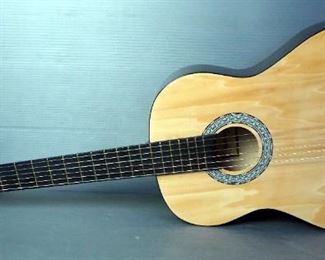 Huntington 6 String Acoustic Guitar