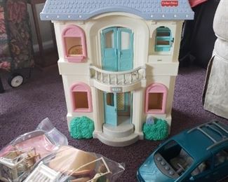 Playskool dollhouse and accessories