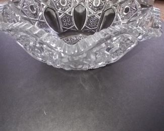 Glass bowl