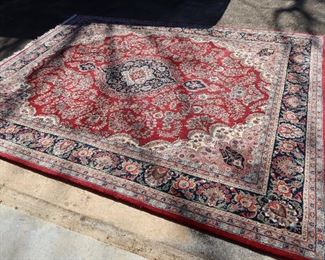Hand Wooven Wool Rug - Great Shape - 8' x 10'