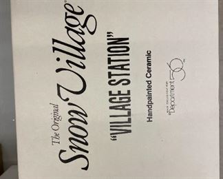 Dept. 56 Snow Village "Village Station"