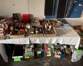  CHRISTMAS and CROCHET