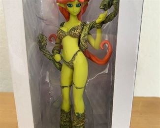 Amecom Poison Ivy Figure