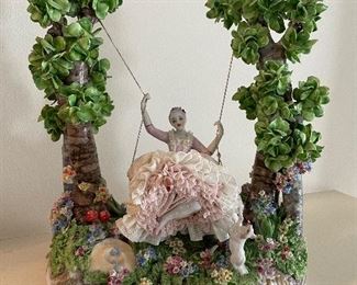 Luigi Fabris Lace Figure