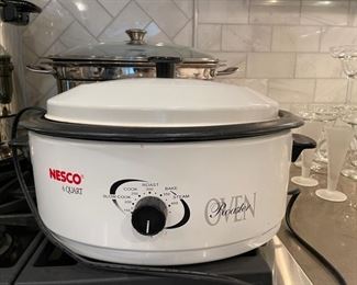 Nesco 4 Quart roaster oven.
