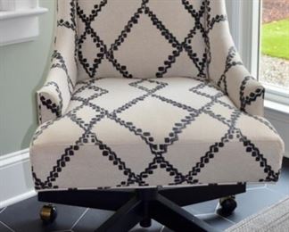 Ethan Allen Harding desk chair