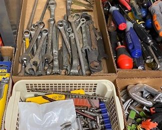 Wrenches, Sockets and Screwdrivers