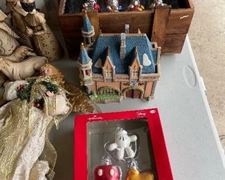 Christmas Decor (Vintage and new)