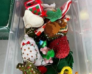 Christmas Decor (Vintage and new)