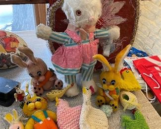 Vintage Easter Decor