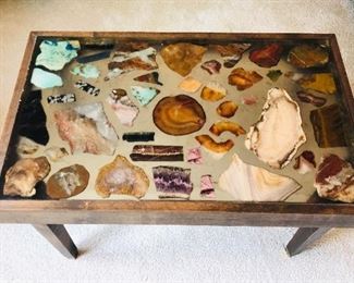 Coffee/side table with rock slabs preserved in resin (28” x 18” x 16”H) 