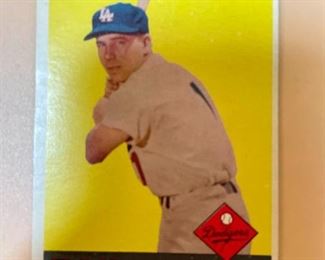 1958 Topps Pee Wee Reese Baseball Card #375