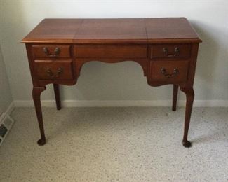 Pennsylvania House Cherry Vanity with Chair