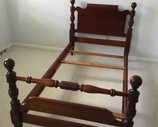 Pennsylvania House Cherry Twin Bed Frame