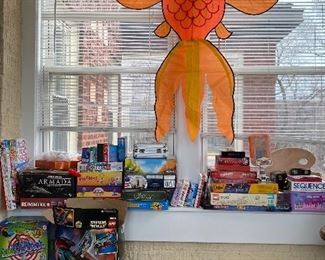 Board games/puzzles/legos