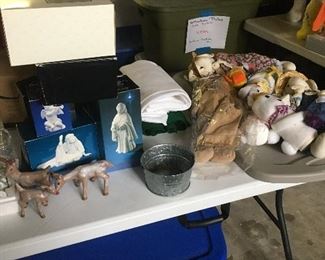 Holiday decor. Ceramics.  Avon Nativity set. 