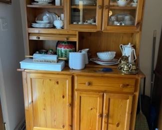 pine cupboard 