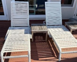 PATION LOUNGE CHAIRS