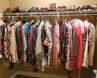 Talbots, Alfani, Feratelli, Ann Taylor, Sundance, April Comell and more! Sizes range 9 to 12, with smaller clothes in girl's room and many better clothes are very flexible.