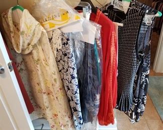 Talbot, Ann Taylor and Sundance and many other fashionable brands!