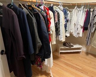 Women's clothing / men's outerwear