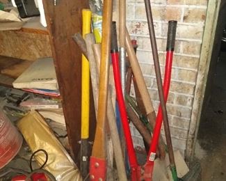 Very nice yard tools and bolt cutters