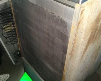 Vintage Seloil island oil rack