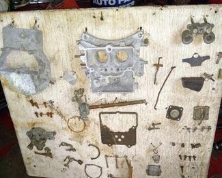 "exploded" display of carburetor