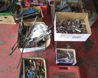Tons of tools/parts