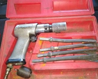 Snap on air chisel