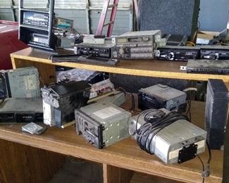All kinds of car radios