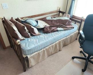 Twin Daybed