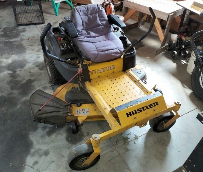 Hustler Zero-Turn w/24 HP Kohler Engine