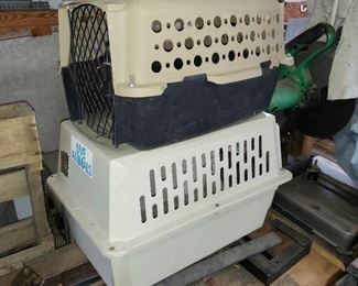 2 Pet Crates